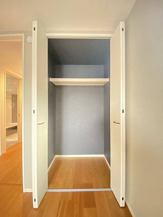 物の居場所を決めて、お片付けの習慣も付いてくれると嬉しいですね。