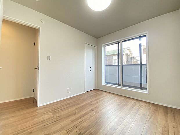 ゆっくりとした時間が流れる、癒しの寝室です。