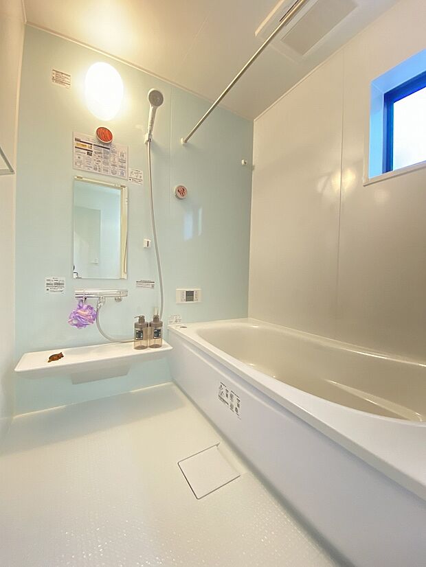 今日のモヤモヤを忘れるリラクゼーション空間。ゆったりくつろいでいただけますように。