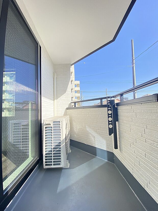 周辺は大小さまざまな公園が点在。癒しと落ち着きに満ちた住環境です。