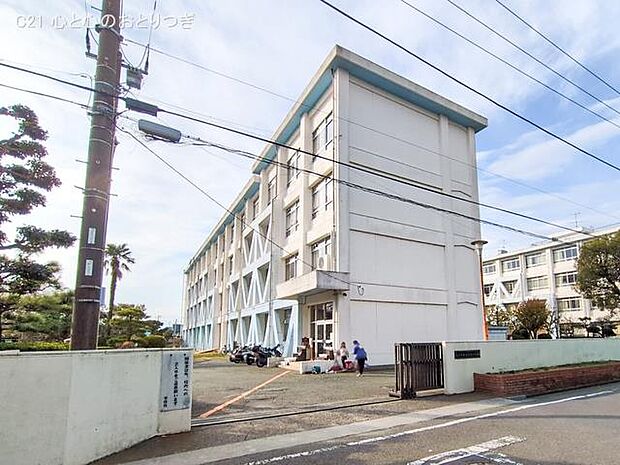 藤沢市立湘南台小学校　890ｍ　撮影日:2024/12/05
