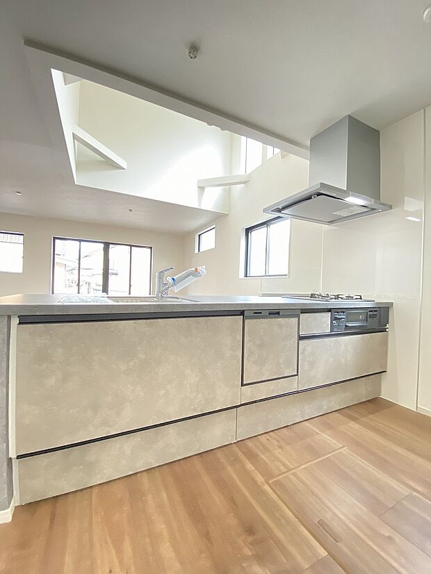 お料理の準備やお片付けもしやすいカウンターキッチンです。