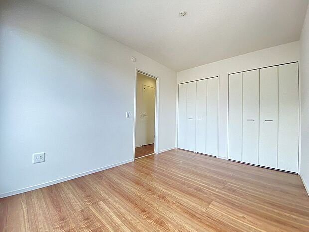 ゆっくりとした時間が流れる、癒しの寝室です。