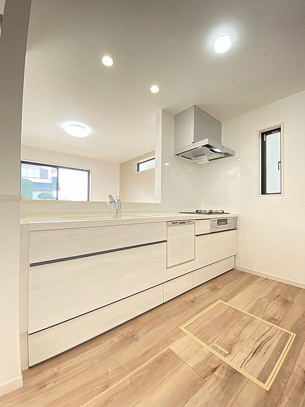 忙しい時も、お子様との時間を増やしたい時も強い味方になってくれる食洗機付きです。