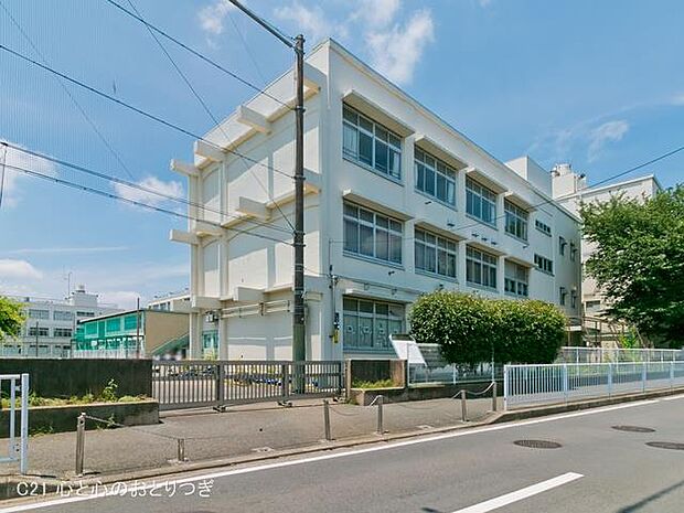 横浜市立南瀬谷小学校 280m