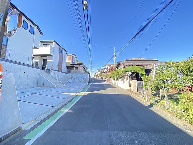 早く帰りたくなる　理想を叶えた間取りを現実に　ご家族の笑顔が何よりの宝物です。