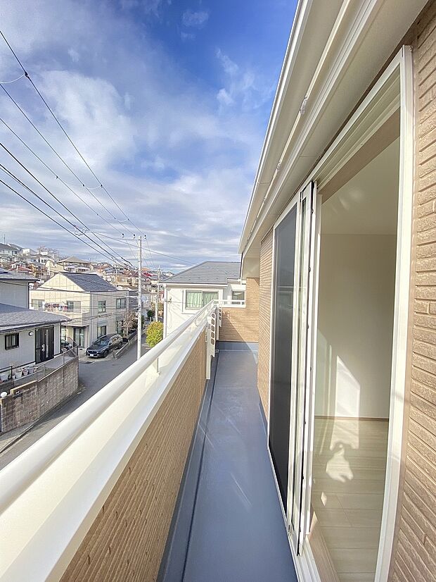 都会の喧騒を忘れる、穏やかな時間が流れそうです。