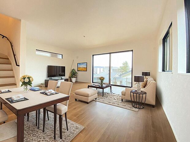 本画像はCGで作成しており、実際に現地に家具は置かれておりません。また、価格に家具は含まれておりません。