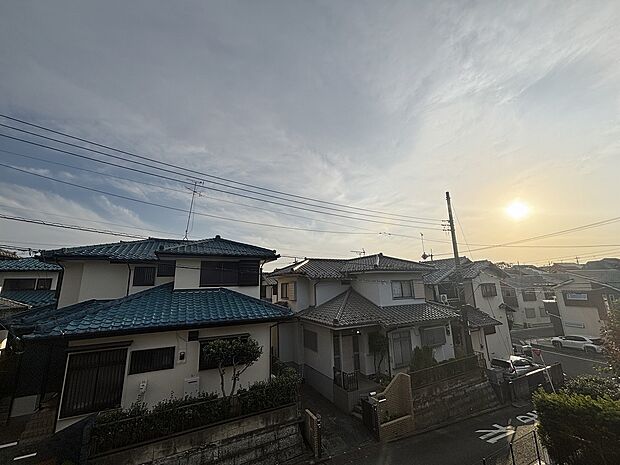 各地に広がる季節の魅力を楽しめるスポット。忙しい日々でもほっと一息つける空間です。