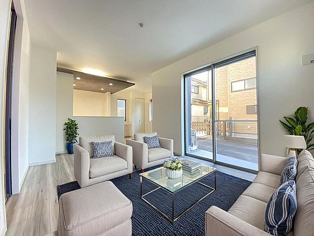 本画像はCGで作成しており、実際に現地に家具は置かれておりません。また、価格に家具は含まれておりません。