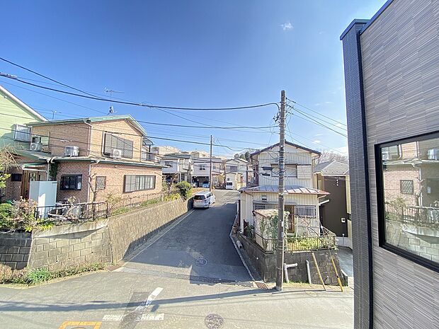 空の広さを感じながら、未来を育む穏やかな日々が待っています。