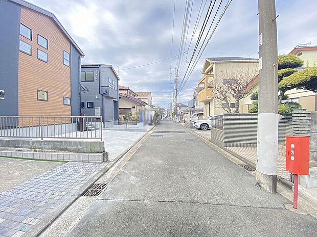 澄み渡る青空、ご家族との未来を育む新しい生活がここから始まります。