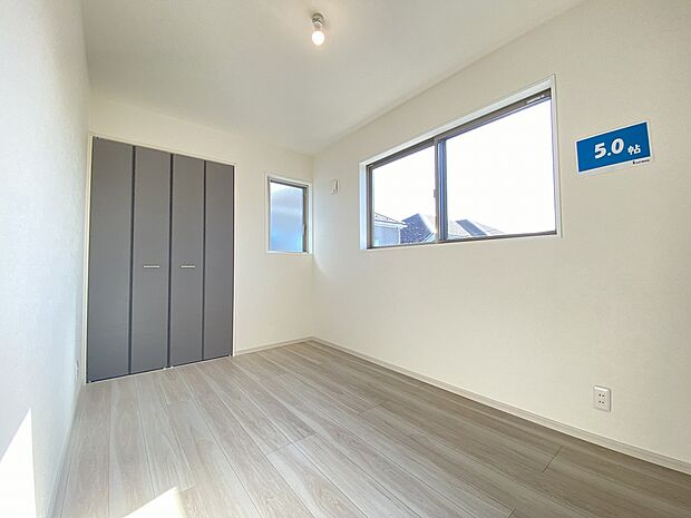 遊び心あふれる学びのステージ、子供たちの特別な空間になる子供部屋です。