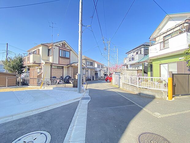 お車通りも少なく、お子様とのお散歩も安心してできる閑静な住宅街です。
