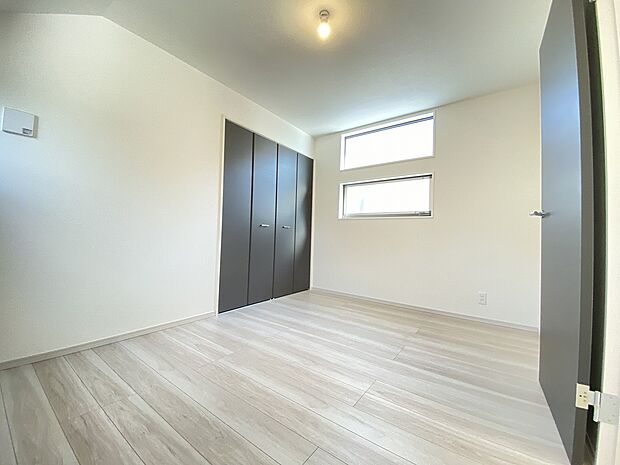 遊び心あふれる学びのステージ、子供たちの特別な空間になる子供部屋です。