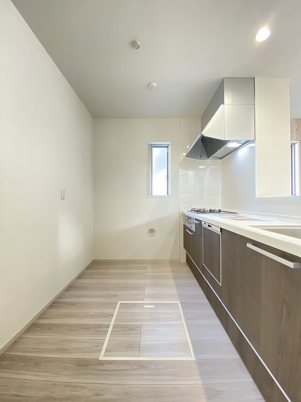 忙しい時も、お子様との時間を増やしたい時も強い味方になってくれる食洗機付きです。