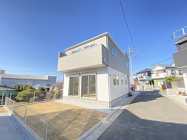 都会の喧騒を忘れる、穏やかな時間が流れそうです。