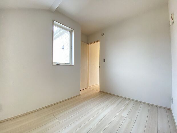 遊び心あふれる学びのステージ、子供たちの特別な空間になる子供部屋です。