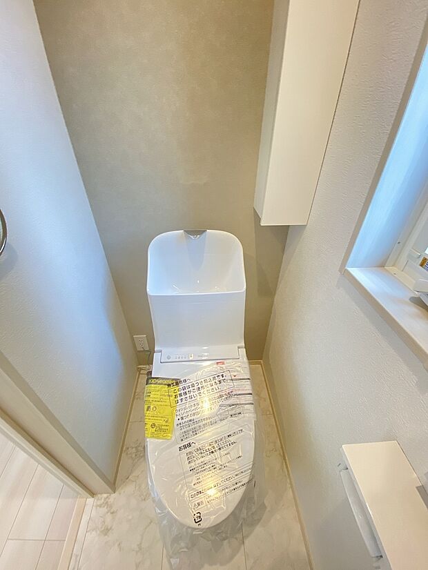 壁付けリモコンで操作もスムーズ。毎日使う場所こそ、ストレスフリーに。