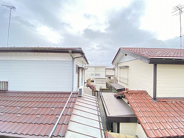 緑豊かな環境はお子様の成長を育みます。のびのびと元気に成長してくれる。そんな環境で新生活を始めませんか。