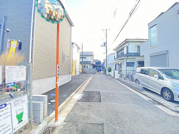 お車通りも少なく、お子様とのお散歩も安心してできる閑静な住宅街です。
