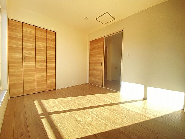 読書をしたり、音楽をきいたり思い思いの時間が流れるプライベート空間。