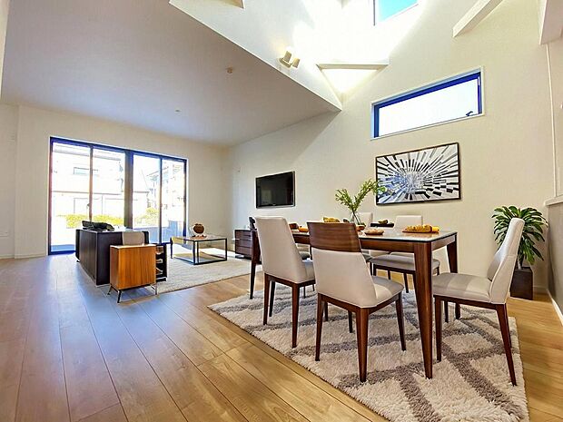 本画像はCGで作成しており、実際に現地に家具は置かれておりません。また、価格に家具は含まれておりません。