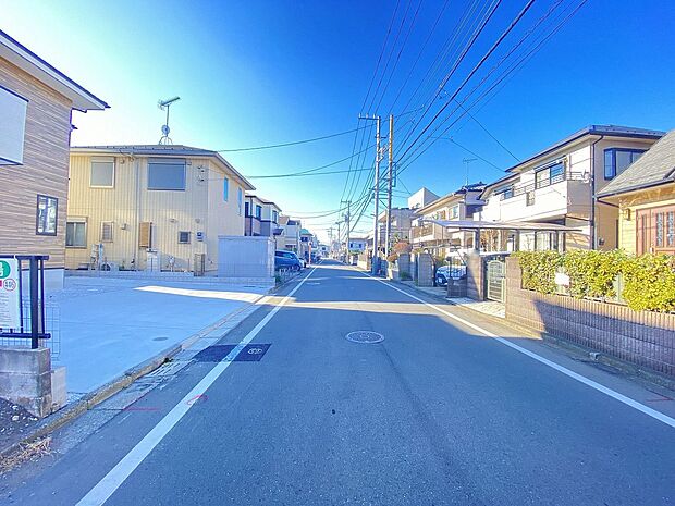 澄み渡る青空、ご家族との未来を育む新しい生活がここから始まります。