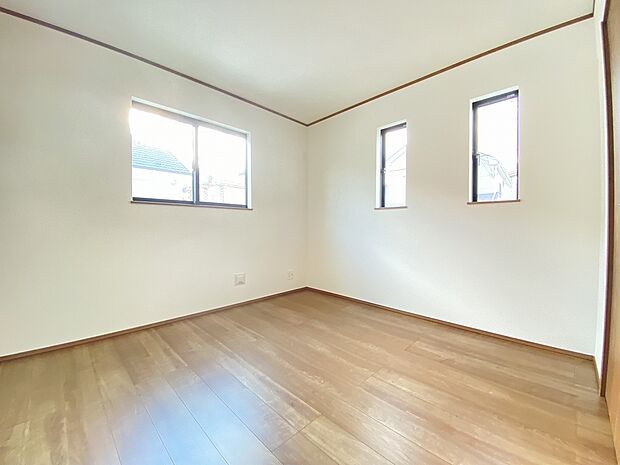 読書をしたり、音楽を聴いたり、思い思いの時間がゆっくりと流れていきそうです。