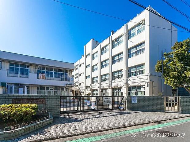 横浜市立瀬谷第二小学校　950ｍ