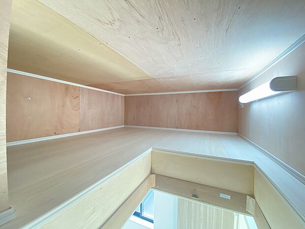 整理整頓も楽しくなる、大容量の収納スペース。