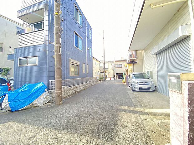 澄み渡る青空、ご家族との未来を育む新しい生活がここから始まります。