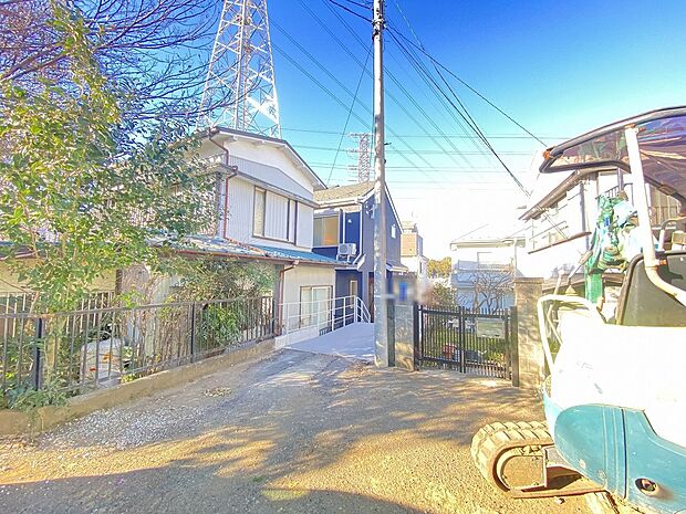 周辺は大小さまざまな公園が点在。癒しと落ち着きに満ちた住環境です。