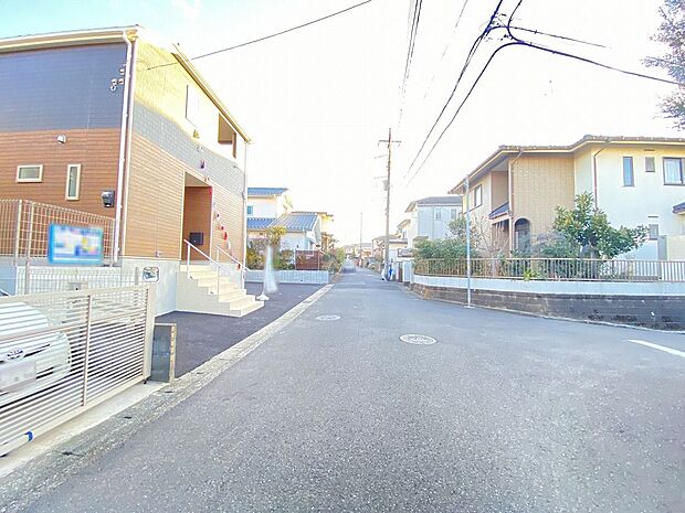 緑豊かな環境はお子様の成長を育みます。のびのびと元気に成長してくれる。そんな環境で新生活を始めませんか。