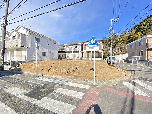 少しでも豊かに、少しでも快適に。そんな想いを詰め込んだお住まいは、ご家族皆様のこれからを育みます。