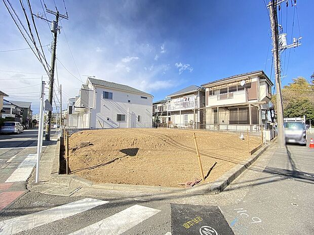 都会の喧騒を忘れる、穏やかな時間が流れそうです。