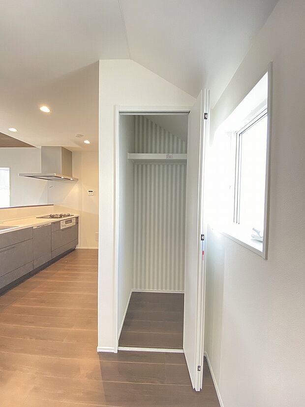 機能とデザインが融合した、洗練の収納空間です。