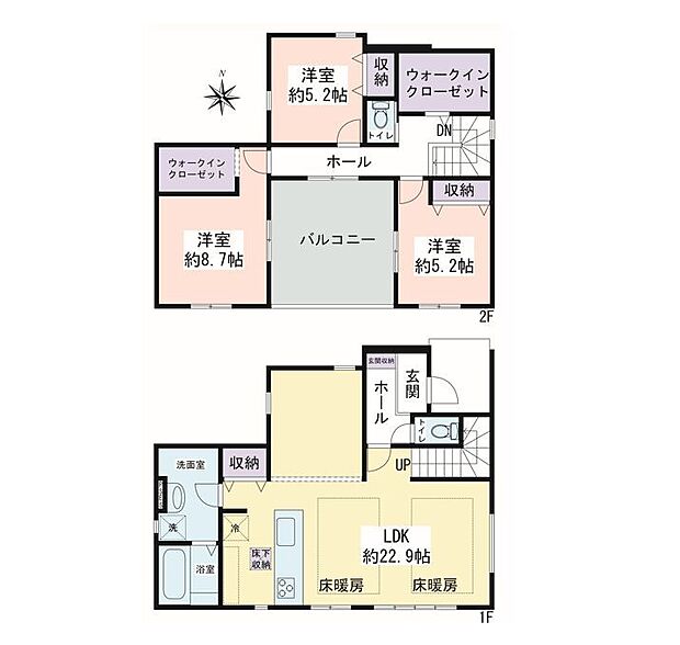 キッチンに水廻りを集結させた家事動線に考慮された間取りです。敷地面積はゆとりのある53坪以上