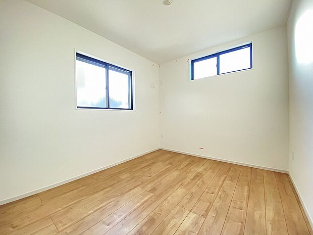 成長をそっと支える優しい子供部屋です。