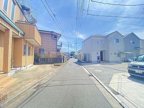 目の前に広がる開放感とゆとり、暮らしの夢を育む理想の住まいがここにはあります。