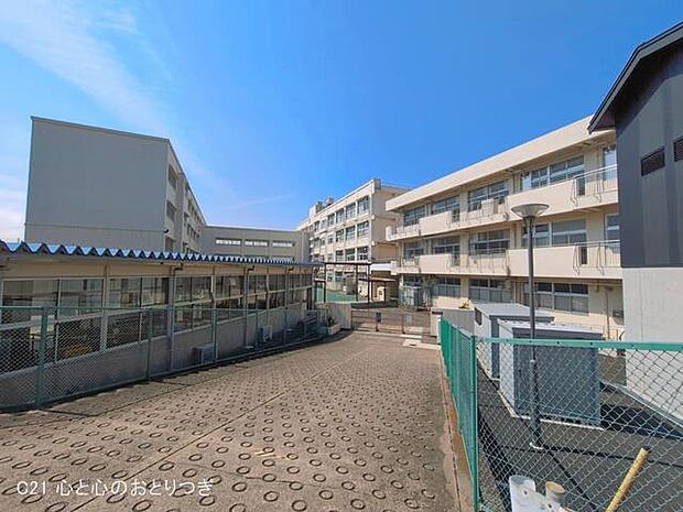 横浜市立東野中学校　350ｍ