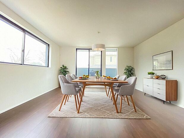 本画像はCGで作成しており、実際に現地に家具は置かれておりません。また、価格に家具は含まれておりません。