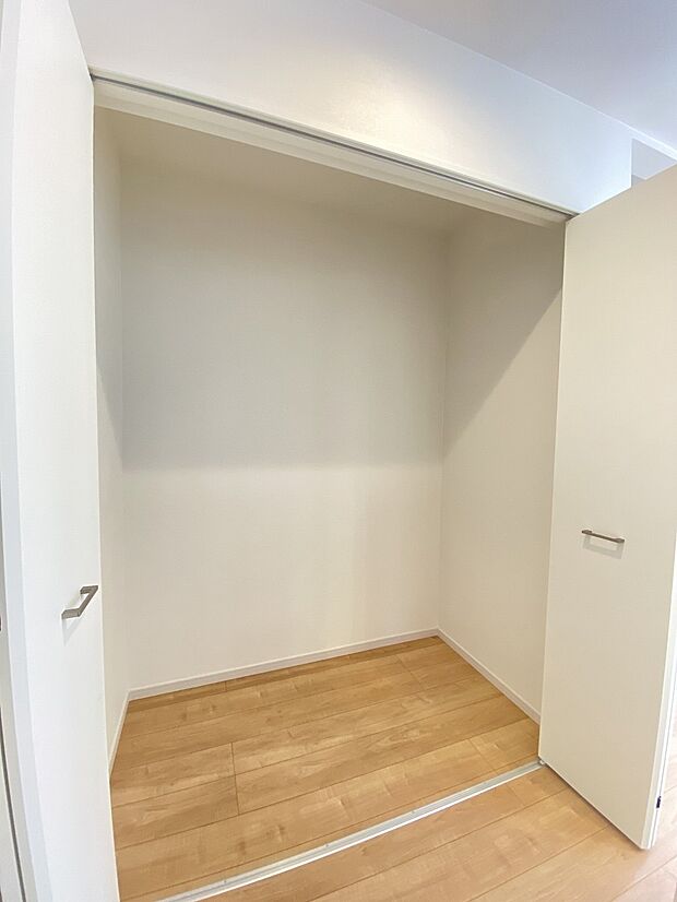 整理整頓も楽しくなる、大容量の収納スペース。