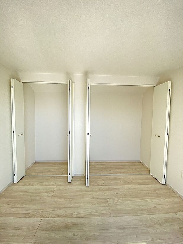 暮らしに余裕を生む、しっかり収納の頼れる空間。