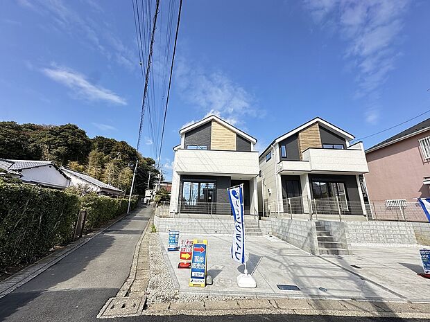 穏やかな陽光に包まれ、心地よい時間が流れるお住まいです。