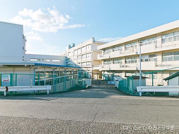 横浜市立東野中学校　410ｍ　撮影日:2021/11/08