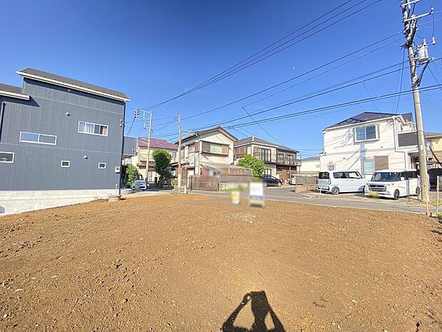 周辺は大小さまざまな公園が点在。癒しと落ち着きに満ちた住環境です。