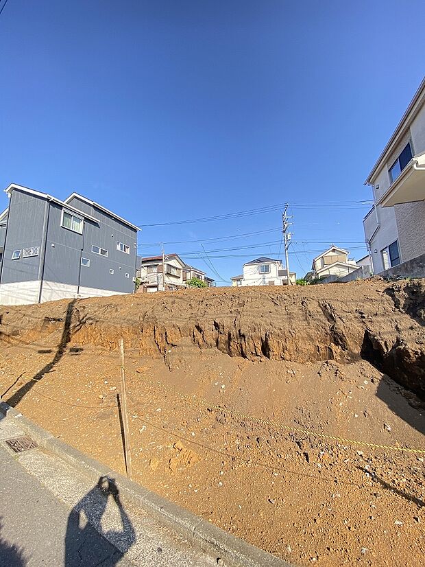 各地に広がる季節の魅力を楽しめるスポット。忙しい日々でもほっと一息つける空間です。