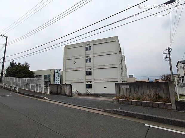 藤沢市立御所見小学校　350ｍ　撮影日:2025/03/24