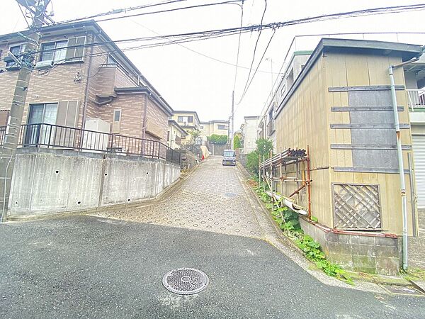 早く帰りたくなる　理想を叶えた間取りを現実に　ご家族の笑顔が何よりの宝物です。
